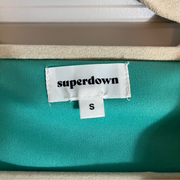 REVOLVE Superdown top - Picture 4 of 5